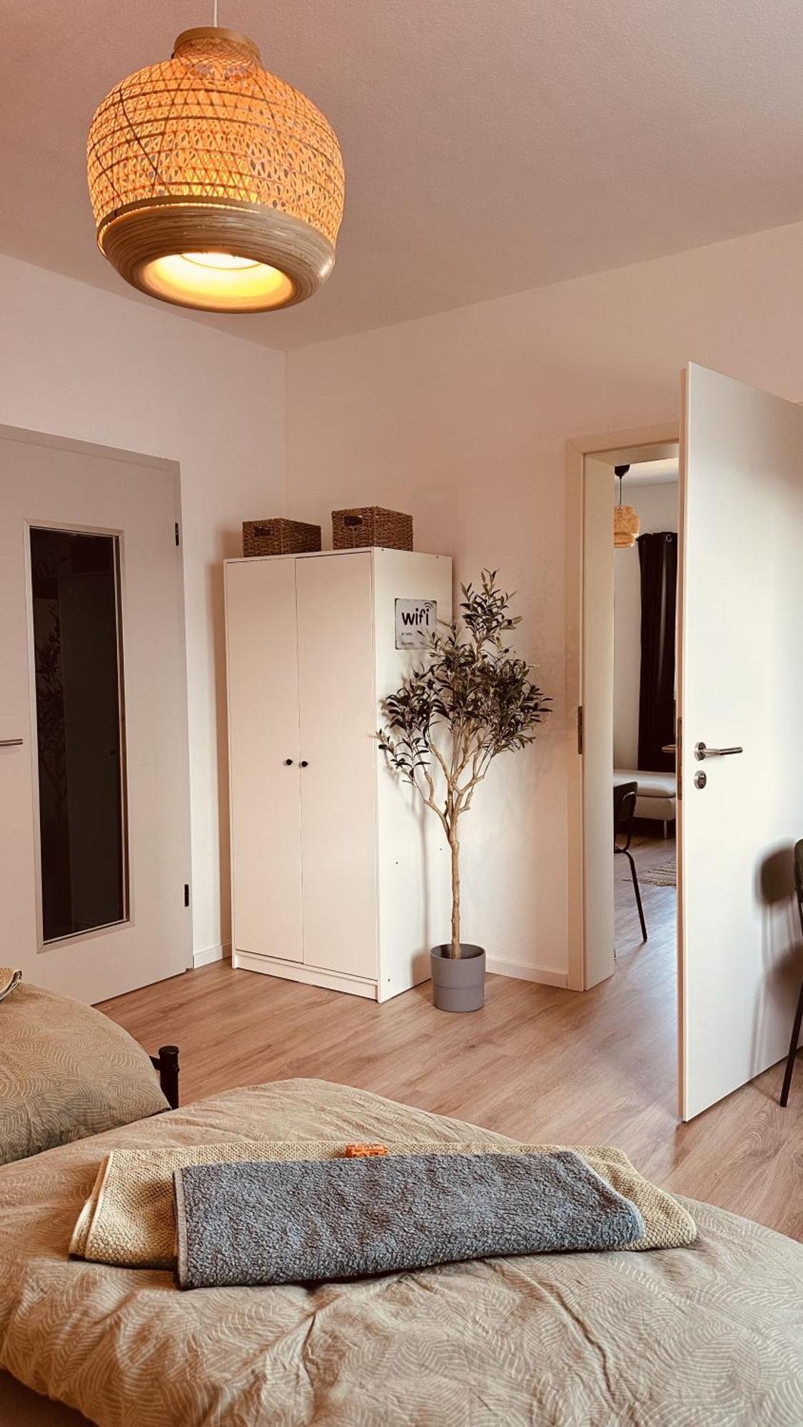 Apartment Mit Netflix - Parken - Kueche - Bad Weiden in der Oberpfalz Bagian luar foto